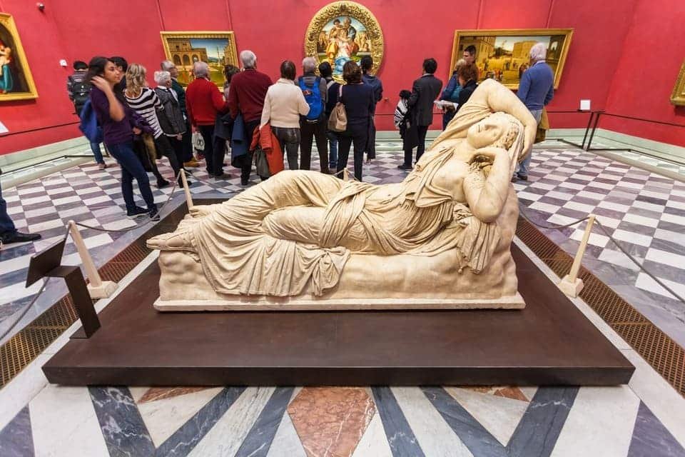 ウフィツィ美術館オンライン割引チケット2024